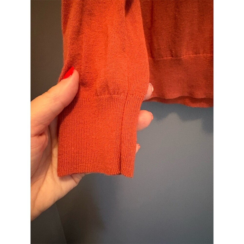 Banana Republic Sweater Mens M Rust Orange Lightweight V-Neck Pullover - Picture 4 of 8